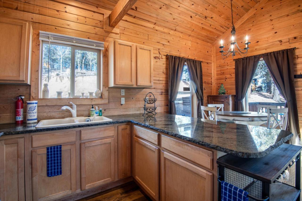 Almost Off The Grid Woodland Park Exterior foto